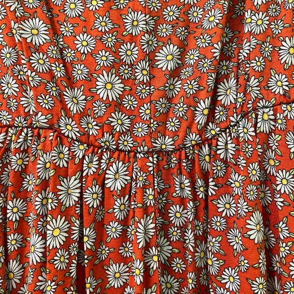 Forever 21 Orange Daisy Romper - Picture 4 of 7